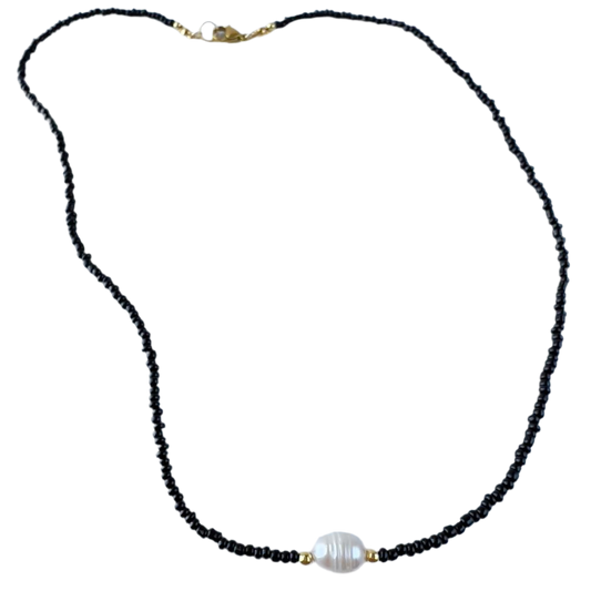 Perlita Necklace