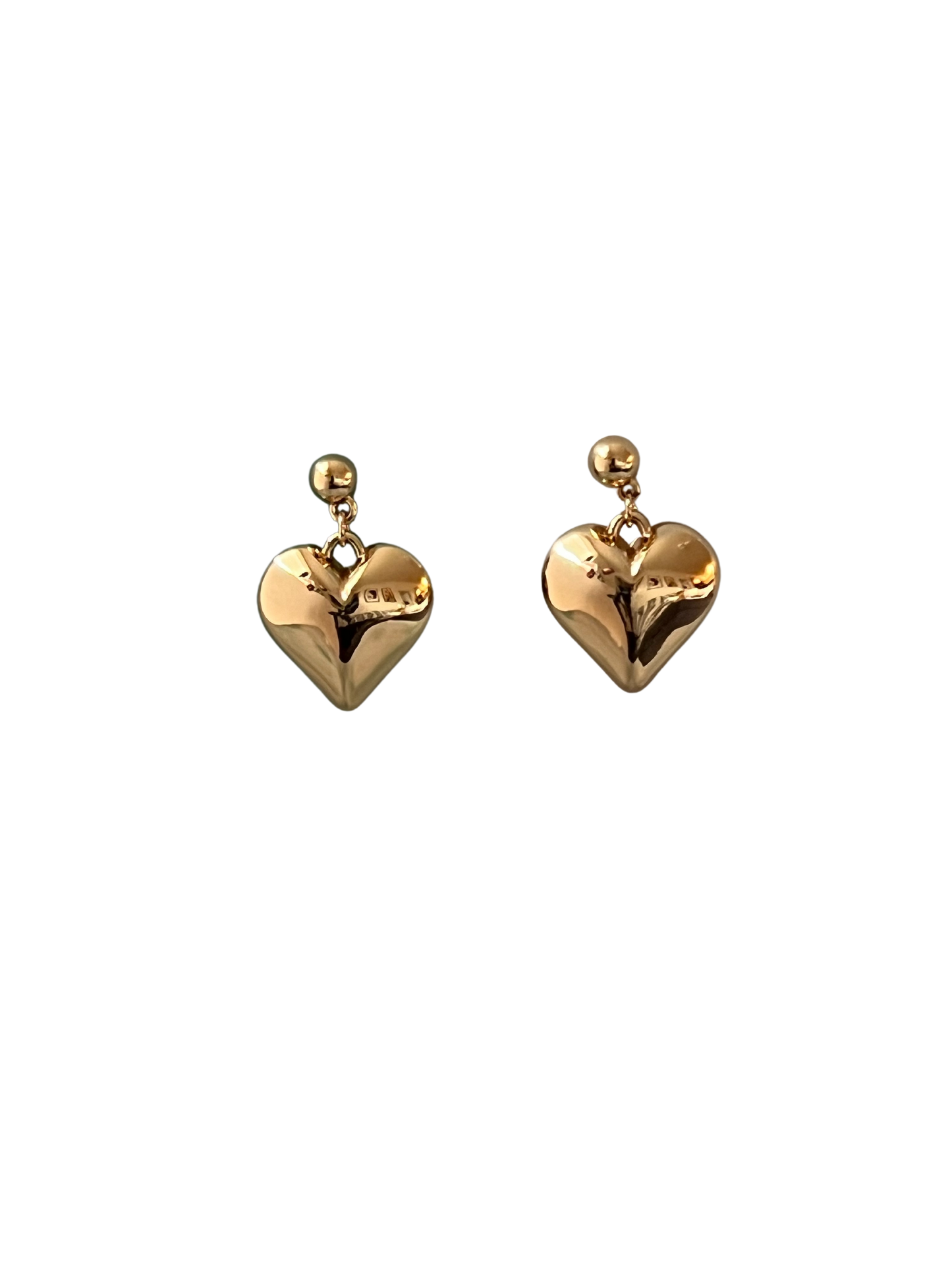 Corazon gold earring